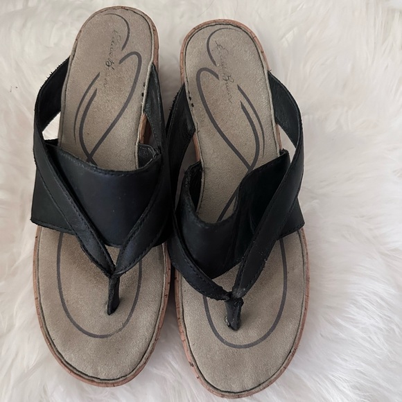 Black Eddie Bauer Wedge Sandal - Picture 2 of 5